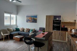 spacious 3 bedroom apartment near the sea