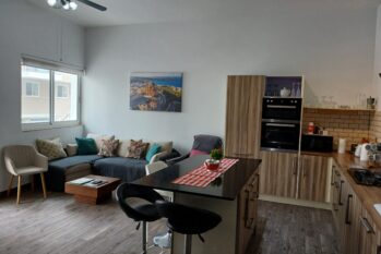 spacious 3 bedroom apartment near the sea